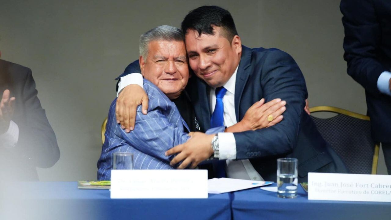 Según denuncia, el funcionario y otros subgerentes hacían laborar a personas que no tenían contrato. El gerente Martín Namay tomó acciones.