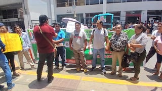 Ica: trabajadores de Agrícola Chapi protestan en la Dirección de Trabajo y exigen utilidades