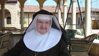 Falleció Madre Angélica la creadora del canal católico EWTN