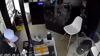Roban relojes y joyas de tienda en el cercado de Piura