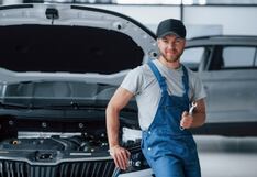 Viajes de fin de año: ¿Cómo preparar el vehículo antes de salir de viaje?