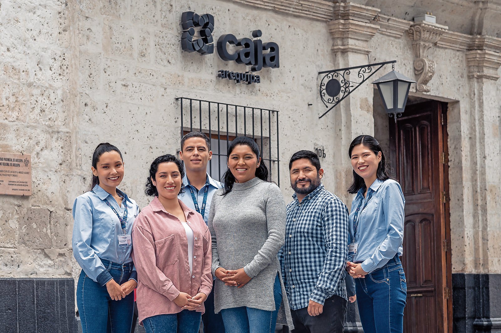 Caja Arequipa escala en el ranking Merco