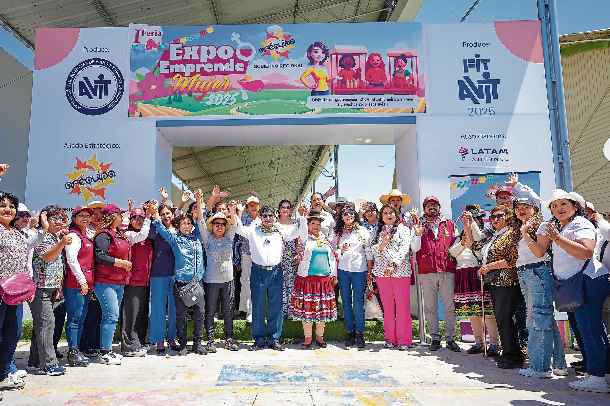 Organizadores dieron gratis Cerro Juli para eventos