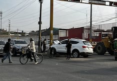 Joven muere al chocar su camioneta contra poste en Trujillo