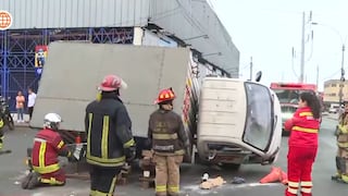 Choque de camiones cierra la avenida Argentina rumbo a Lima, a la altura de La Cachina (VIDEO)