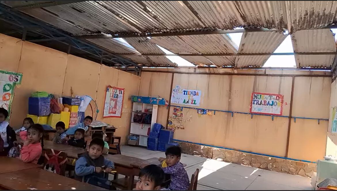 Niños y niñas no cuentan con una infraestructura en buen estado.