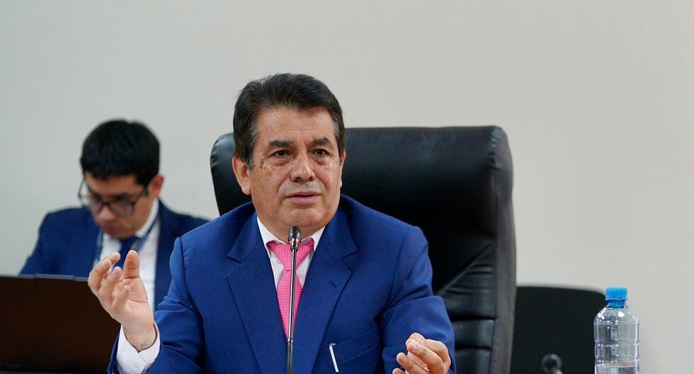 Tomás Gálvez cesa a fiscal que reveló plagio – El reportero andino Tomás Gálvez cesa a fiscal que reveló plagio – El reportero andino