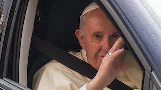 El papa hace su primera salida de Roma en siete meses