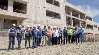 Nasca: supervisan avances en la construcción del hospital María Reiche Neuman