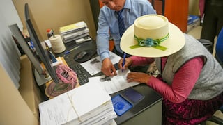 Adulta mayor de Arequipa accede a S/ 6,700 de pensiones alimenticias que no había cobrado