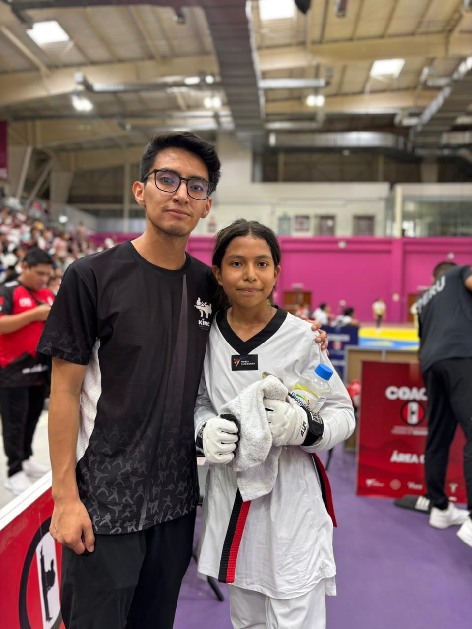 Samantha Perea gana medalla de oro en ranking nacional de taekwondo. Foto: GEC.
