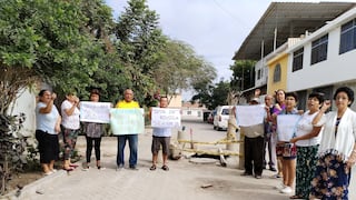 Piura: Vecinos reportan hundimiento de pistas en Los Ficus
