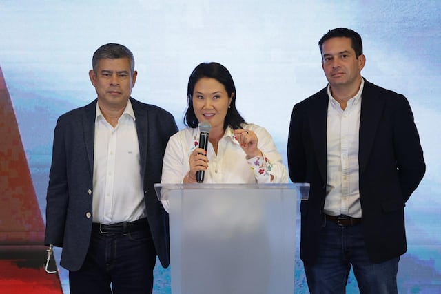 Keiko Fujimori se pronuncia tras conteo rápido y promete respetar la voluntad popular (Fotos: Hugo Pérez/GEC)