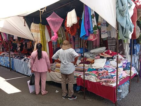 Feriantes señalan que “con zanja en la frontera moriría el comercio en Tacna”