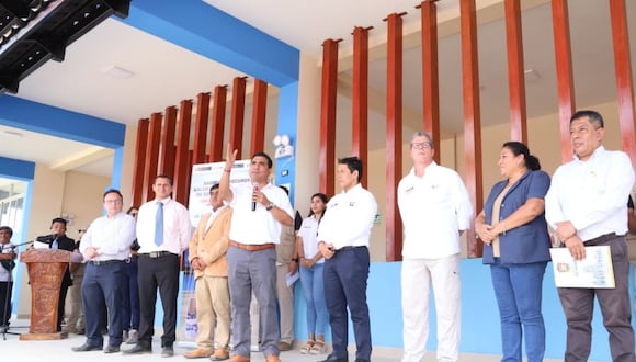 Autoridades inauguran residencia estudiantil en el distrito de Catacaos