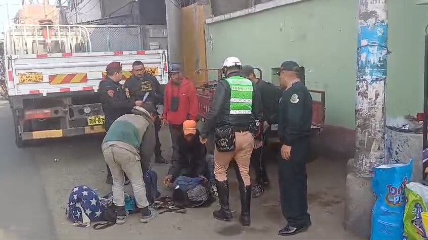 Ciudadanos de nacionalidad colombiana y venezolana se encontraban por inmediaciones del Terminal Terrestre de Paiján.