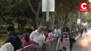 Lince: Padres hacen largas colas para inscribir a sus hijos en talleres de verano