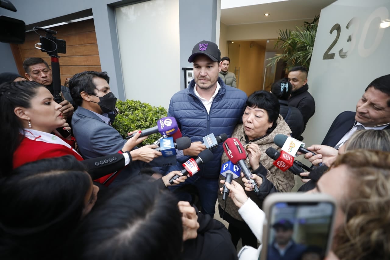 George Forsyth junto a Patricia Li. (Foto: GEC)