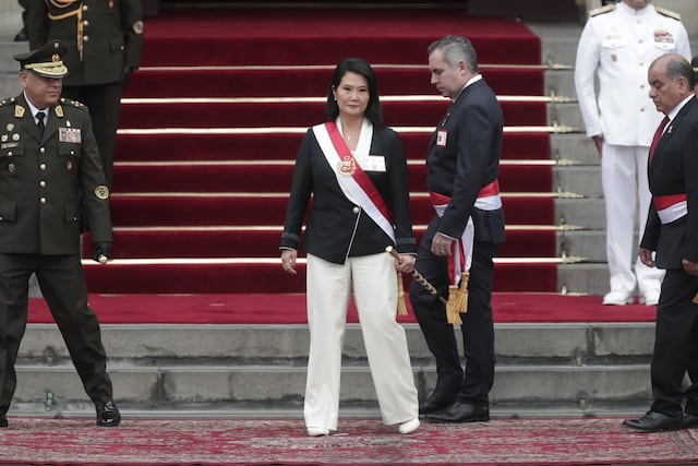 Keiko Fujimori es reconocida como jefa suprema de las FF. AA. (Fotos: Julio Reaño/GEC)