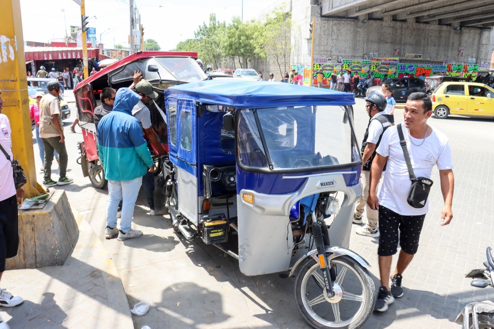 Policía y comuna piurana realizó operativo contra transporte informal
