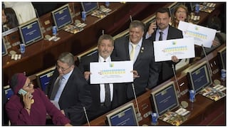 Exmiembros de las FARC asumen escaños en Congreso de Colombia