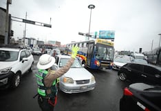 Municipalidad de Lima restablece tránsito vehicular en el Centro Histórico