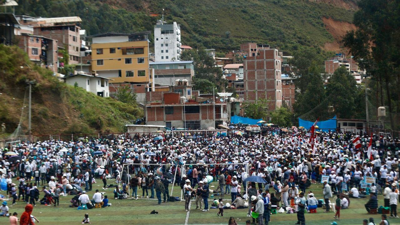 Plazo que dieron autoridades y actores sociales al Ejecutivo para que instale una nueva mesa de diálogo, a fin de atender las demandas de la población, venció ayer, por lo que el alcalde provincial de Pataz, Aldo Carlos Mariños, dijo que ahora es fundamental la intervención del gobernador regional de La Libertad.
