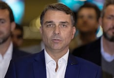 Flávio Bolsonaro llega a Estados Unidos y desciende de avión privado en Florida