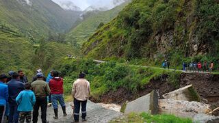 Pariahuanca: Río arrasa puente y deja al menos tres poblados aislados