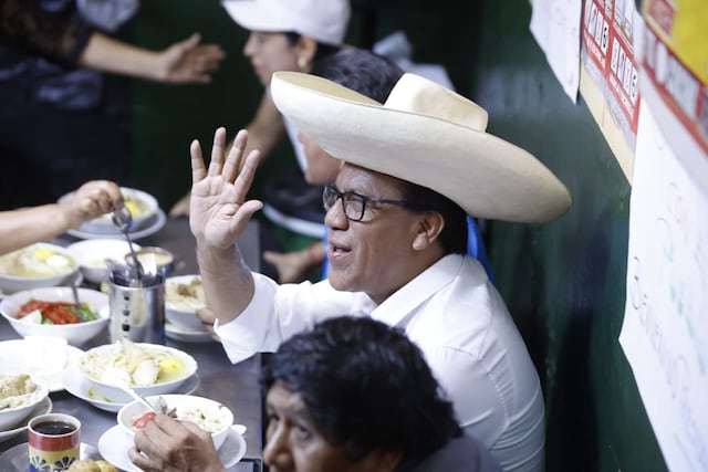 Roberto Sánchez en San Juan de Miraflores (Fotos: Jesús Saucedo/GEC)