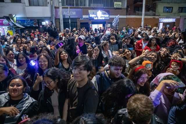 BTS en Lima: cientos de fans disfrutan del segundo concierto desde los exteriores del Estadio San Marcos. (Foto: Fernando Sangama / @photo.gec)