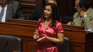 Marisol Espinoza considera exageradas criticas a viaje de Nadine