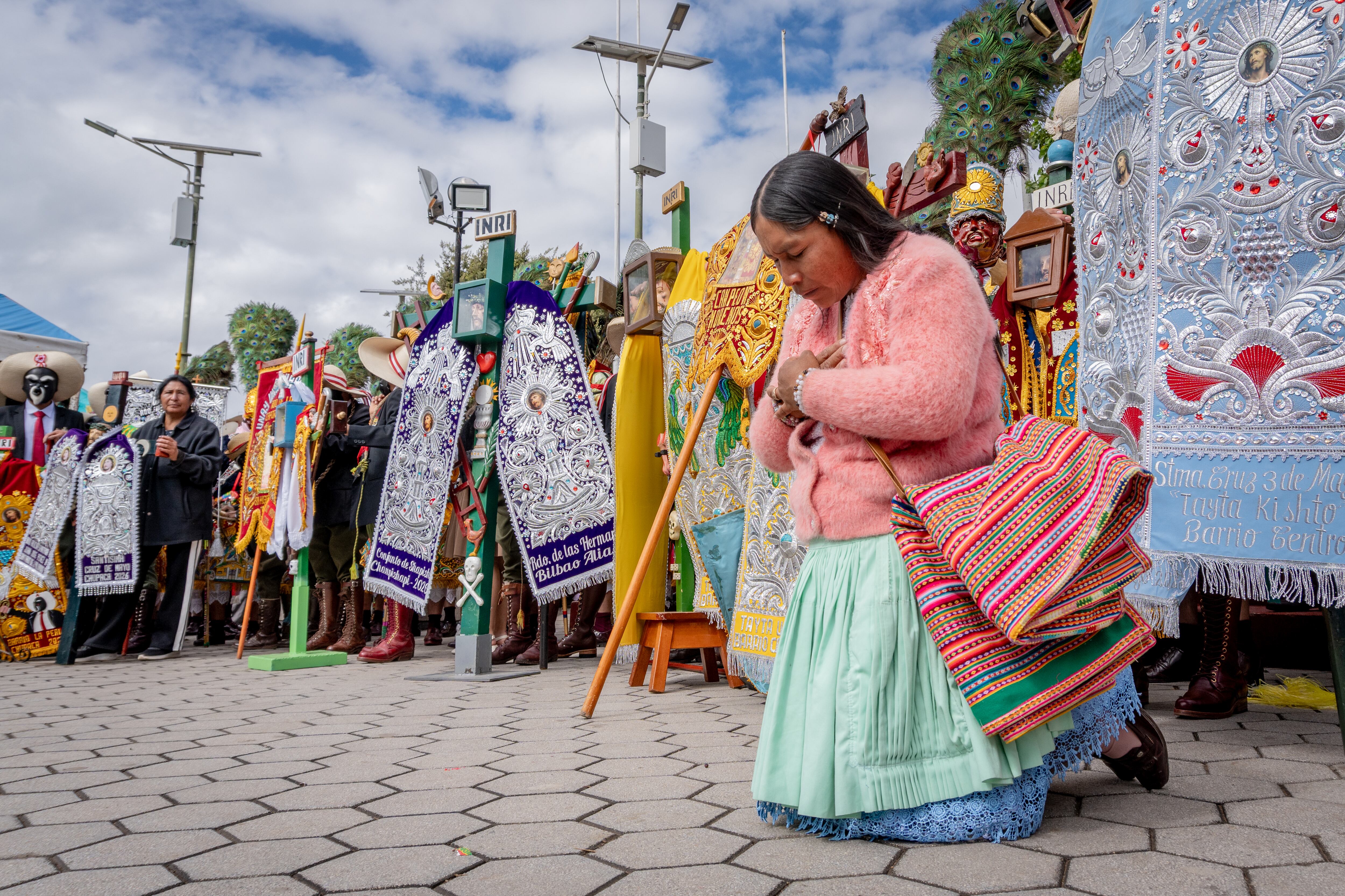 Fe inquebrantable: así es la devoción a las cruces. (Foto: Lars Córdova)