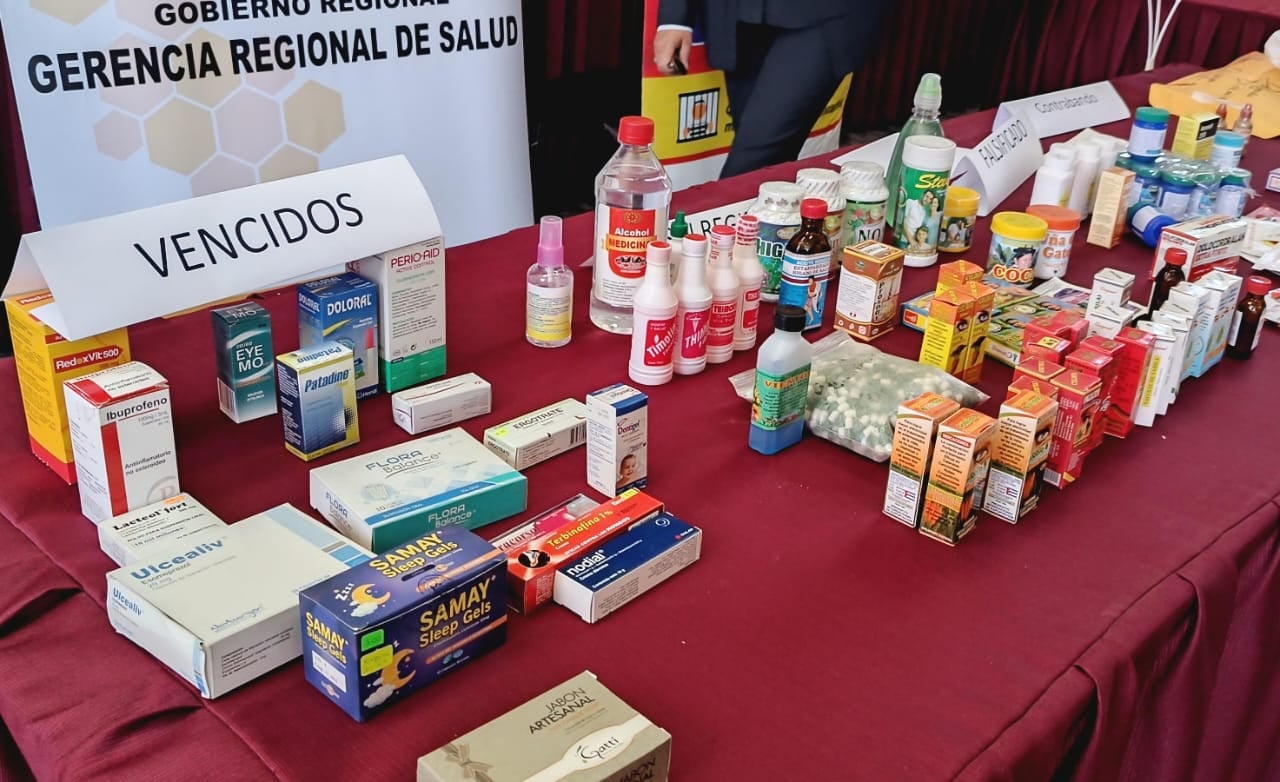 Medicamentos bamba fueron retirados de varias farmacias en Arequipa. (Foto: Pedro Torres)