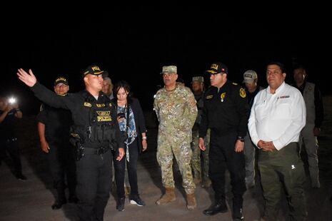 Gobierno envía 200 militares y policías a la frontera con Chile ante presencia de migrantes indocumentados