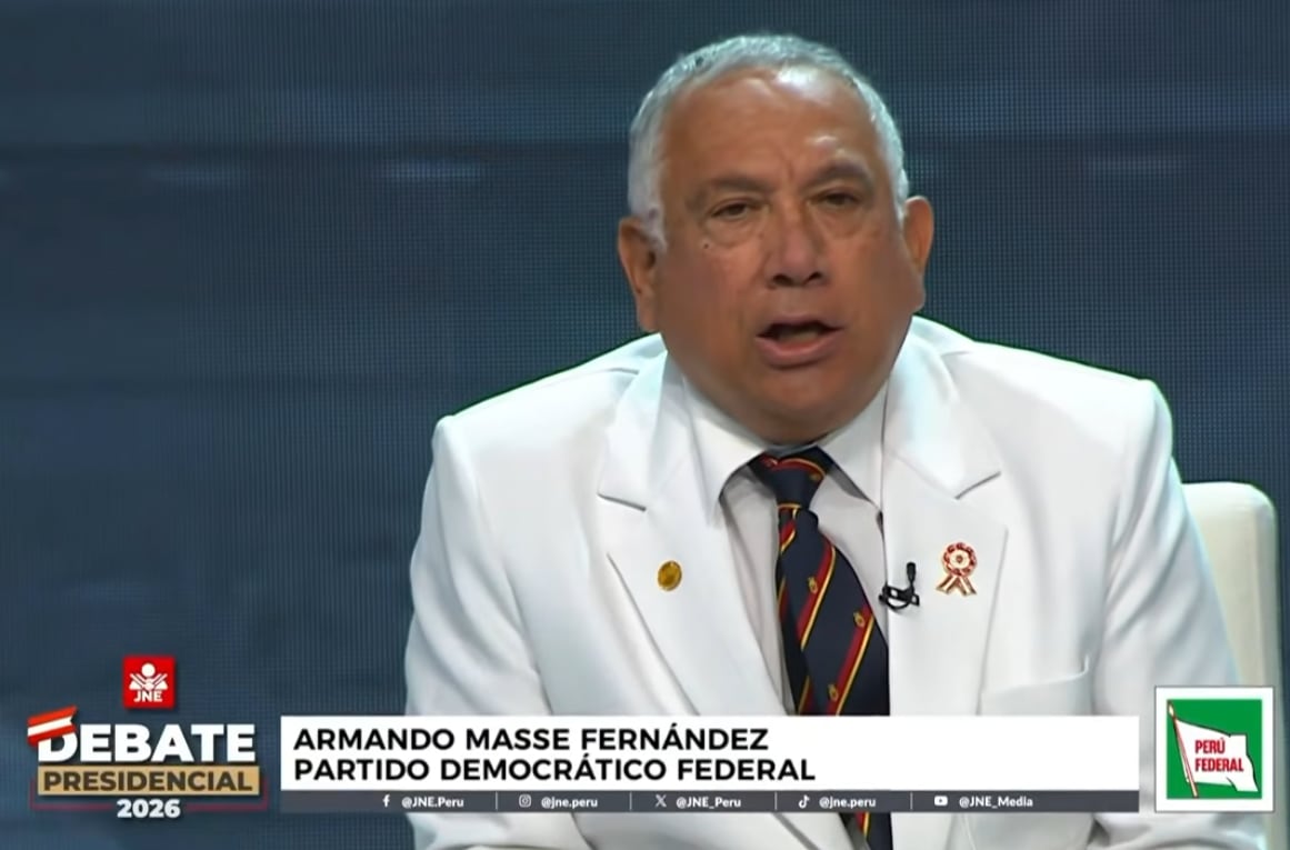 El candidato del Partido Democrático Federal respondió a una pregunta ciudadana sobre participación juvenil y resaltó el rol de la educación y la tecnología en la formación política. (Captura de imagen del JNE)