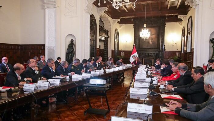 La presidenta Dina Boluarte solicitó facultades en diferentes materiales por 90 días.