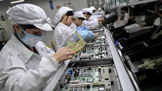 China: Trifulca entre 2000 trabajadores de fábrica proveedora de Apple provoca su cierre