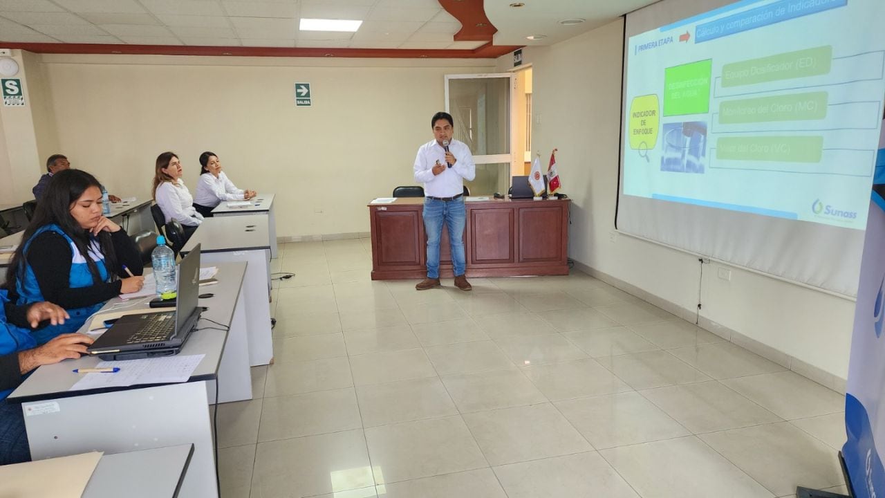 Regulador realizó taller de benchmarking para intercambio de buenas prácticas entre prestadores.