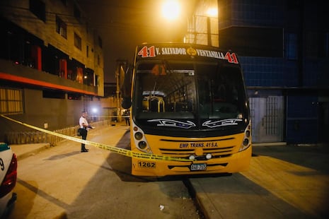 Villa El Salvador: Delincuentes balean bus de la Línea 41