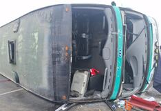 La Libertad: Nueve pasajeros heridos tras despiste de ómnibus (VIDEO)