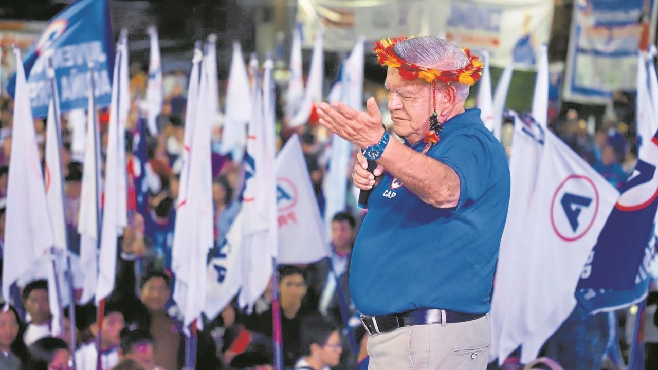 El candidato presidencial aseguró que posición de su partido está decidida y se mostró seguro de llegar a la segunda vuelta en las elecciones de abril.