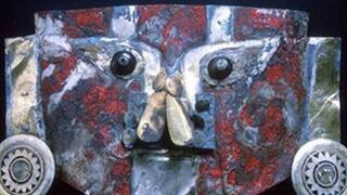 Restos de sangre humana fueron hallados en una máscara de oro milenaria de la cultura Sicán