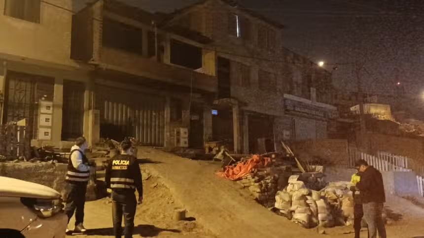 Dos sujetos a bordo de una motocicleta dispararon contra una vivienda donde se realizaba una actividad social en el asentamiento humano Balcones de Villa. (Foto: RPP)
