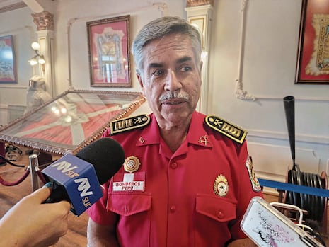 Bomberos enfrentan emergencias con unidades obsoletas y equipos al límite