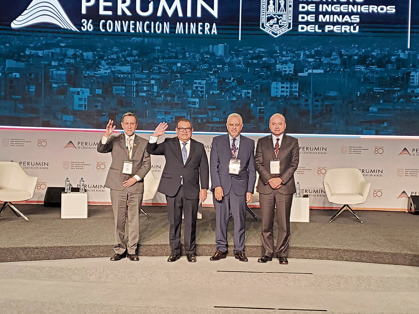 Premier acudió ayer al Perumin 36 (Foto: GEC)