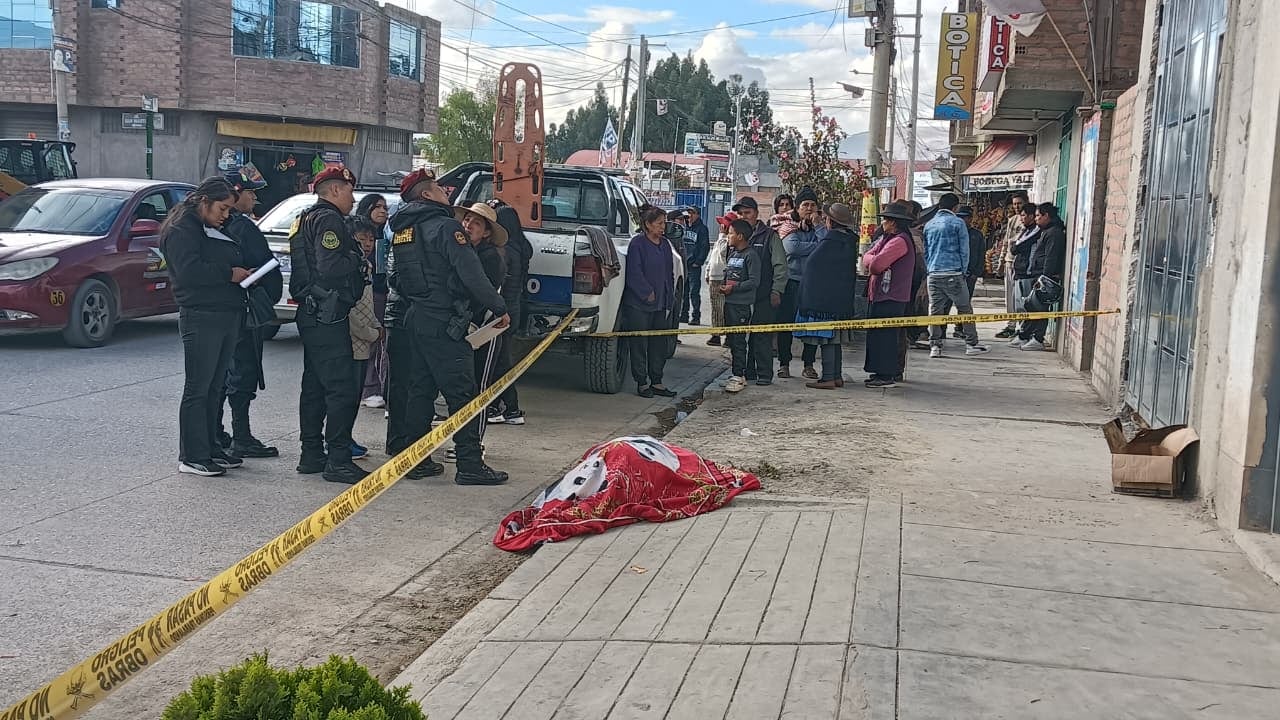 Huancayo: Menor de 15 años cae de tercer piso y pierde la vida