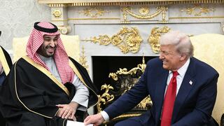 EE.UU. y Arabia Saudita firman un acuerdo que permite al reino tener un programa nuclear
