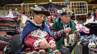 Ruraq Maki celebra 20 años con más de 200 colectivos de artesanos y artistas tradicionales