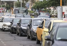 Gobierno aprueba bono de S/120 para taxistas afectados por escasez de gas natural